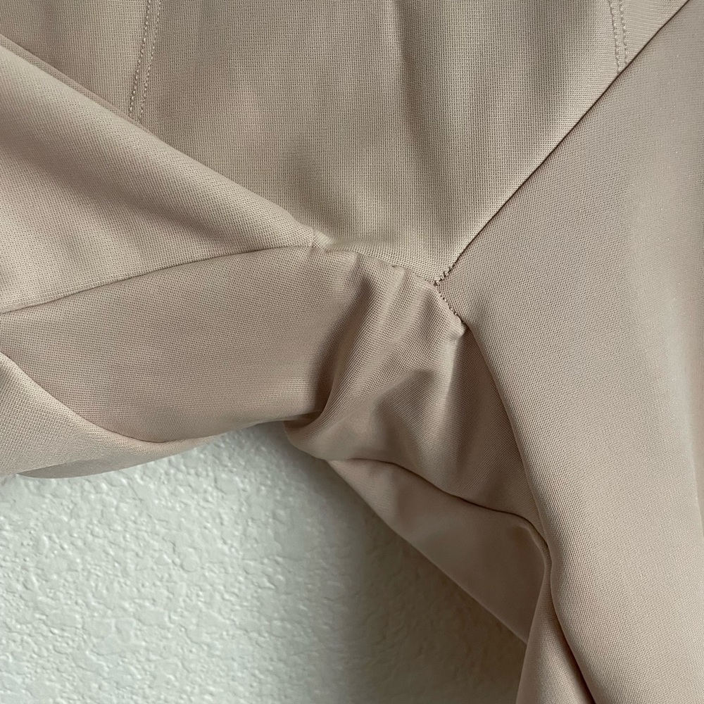 Miraclesuit Extra Firm Control High-Waist Shorts XL Beige - Picture 4 of 9
